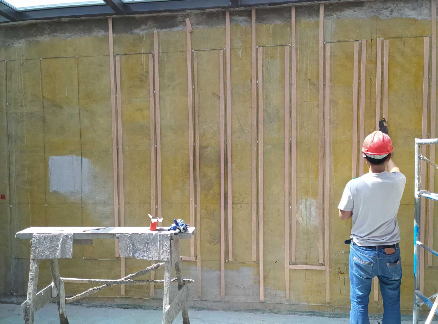 盐城琥珀湾别墅地下室潮湿解决方案